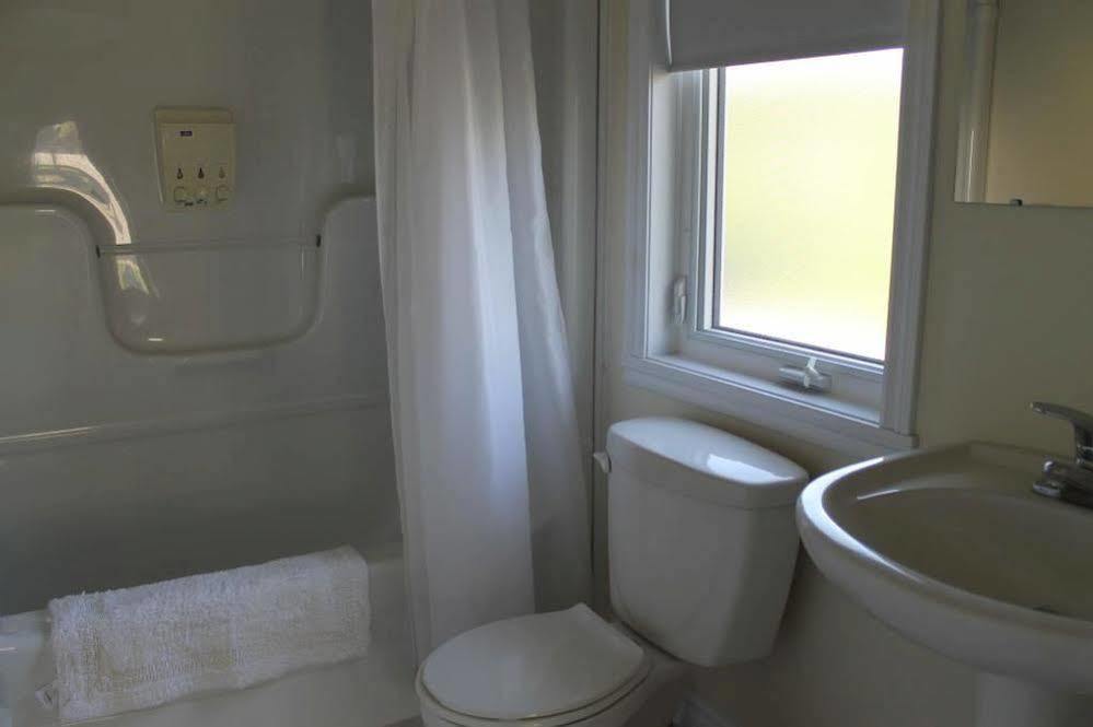 بورت هاوكيسبيري Mackenzie House B&B By Elevate Rooms المظهر الخارجي الصورة